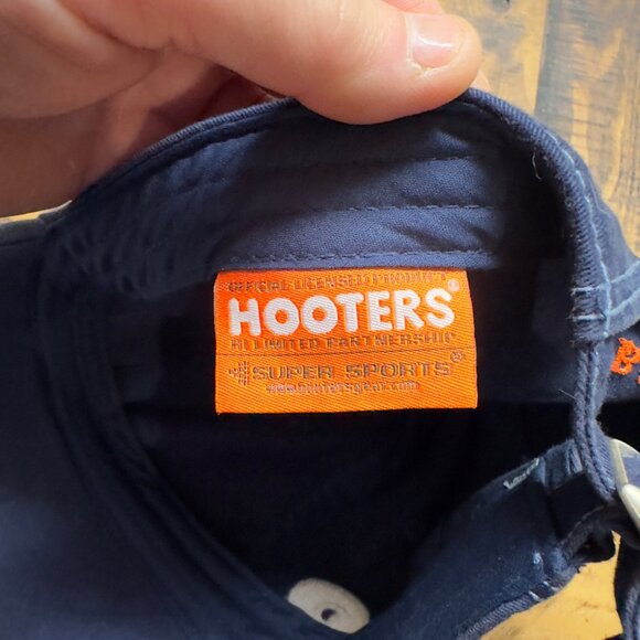 hooters brand  one size nwt - Picture 8 of 8